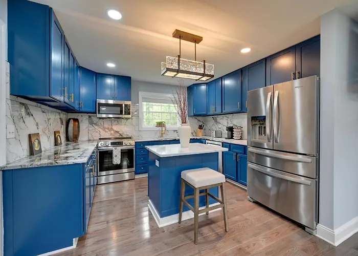 5 Mi To Thom-a-lex: Family-friendly Retreat Holiday home *