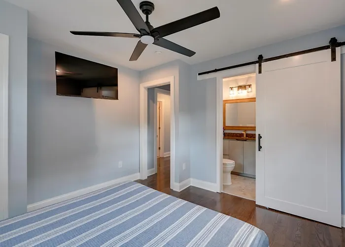 5 Mi To Thom-a-lex: Family-friendly Retreat Holiday home *