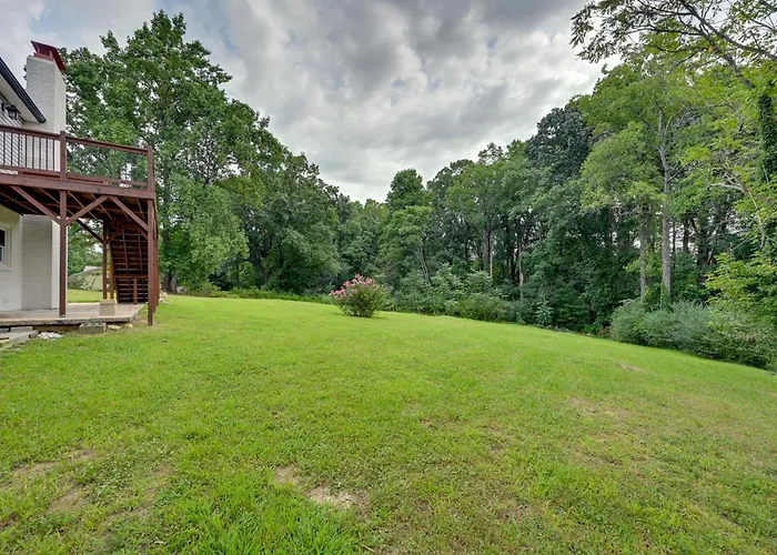 5 Mi To Thom-a-lex: Family-friendly Retreat Holiday home Winston-Salem